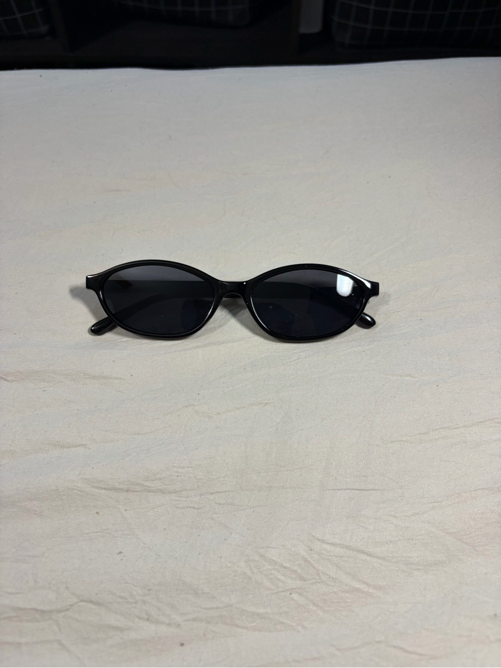 Classic Black Oval Women's Sunglasses